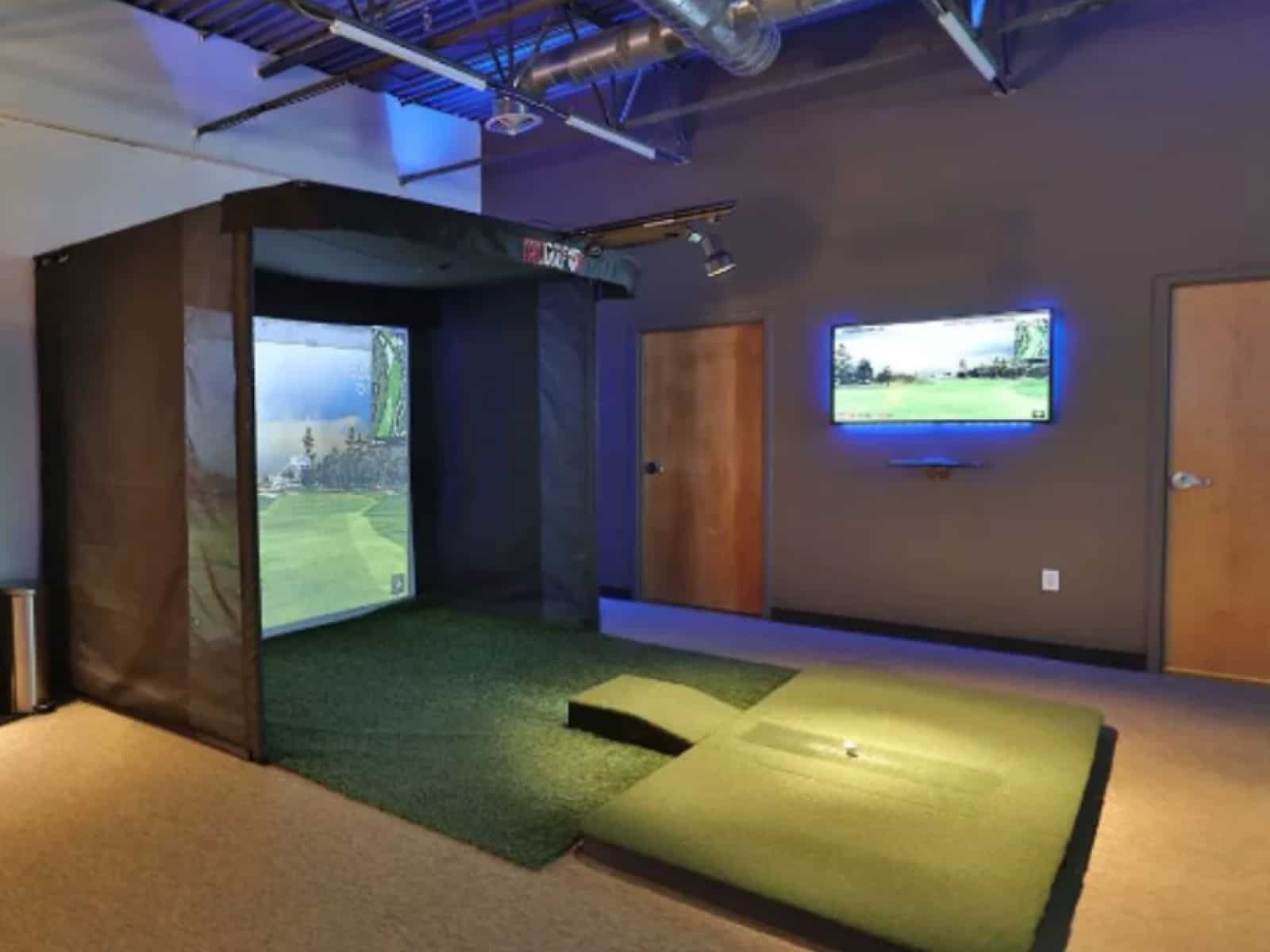 golf simulator to improve your game