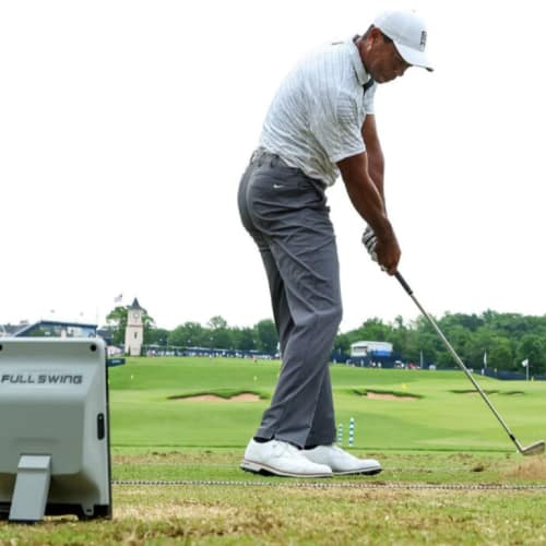 tiger woods using full swing kit